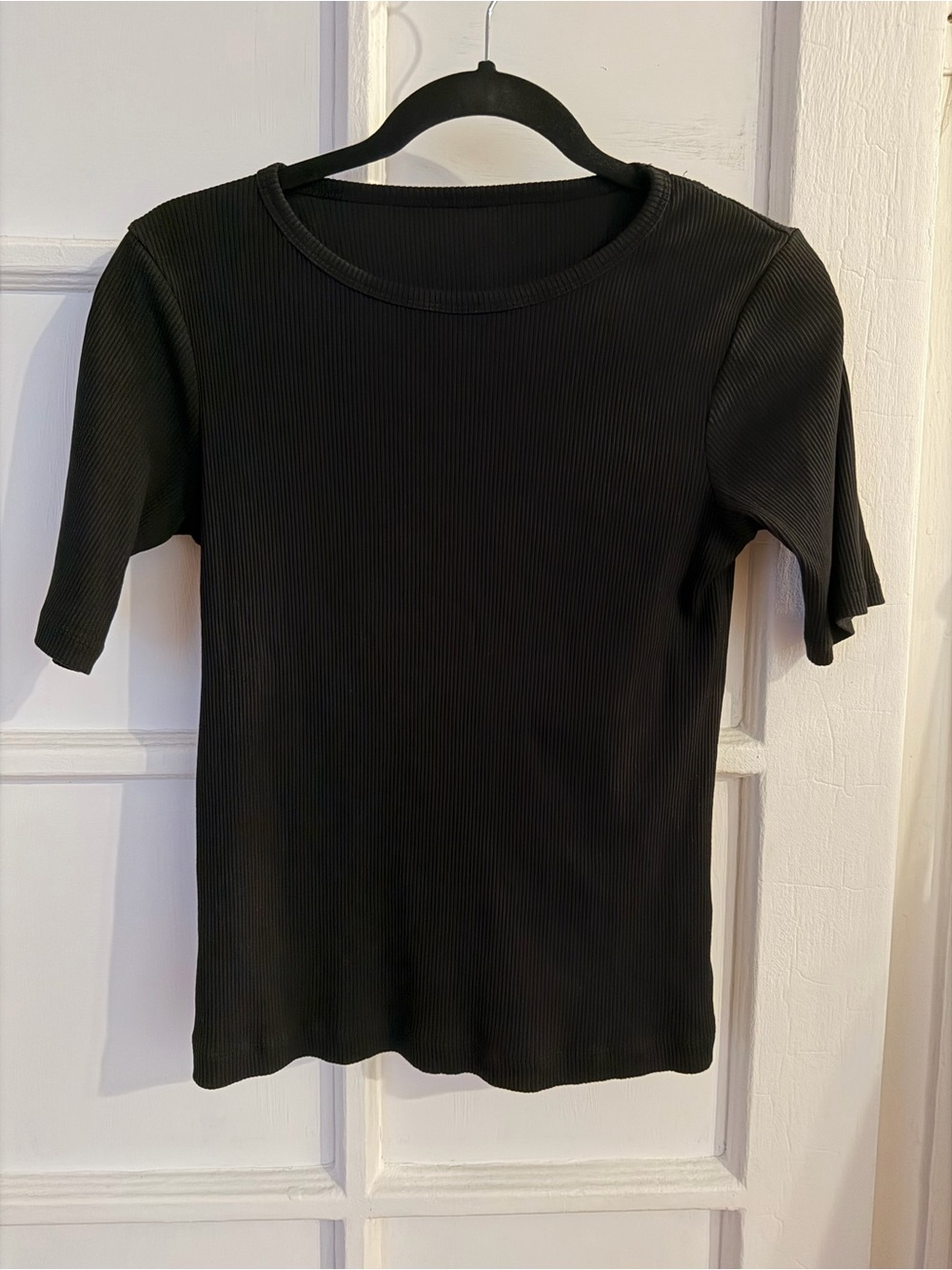 Muji Black Ribbed Short Sleeve Top